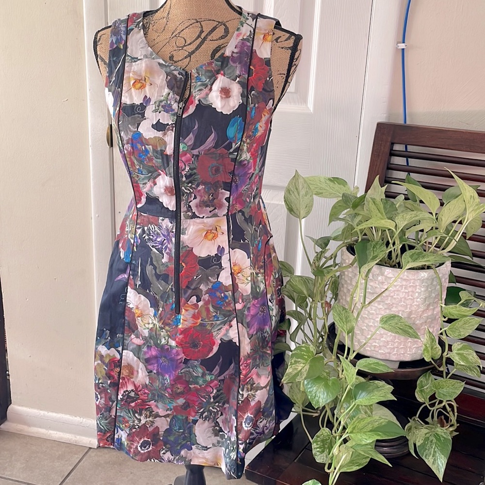 Portmans Floral Flare Mini Dress Size US 6/Aus 10